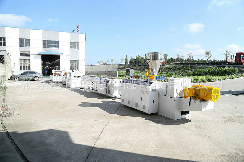 PVC穿线管材生产线 一出二一出四电工穿线管