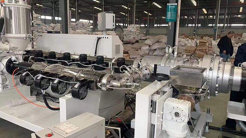 110-250-315HDPEMPP给水电力管两层三层共挤复合管材生产线 制管机器