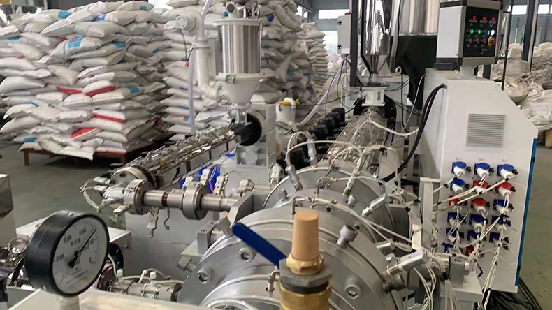 110-250-315HDPEMPP给水电力管两层三层共挤复合管材生产线 制管机器