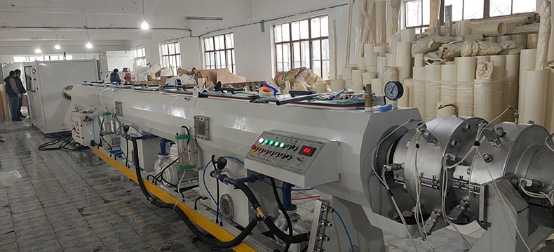 ABSPEPP薄膜卷芯管挤出机 太阳光伏膜管材挤出机设备 张家港塑料管材生产设备