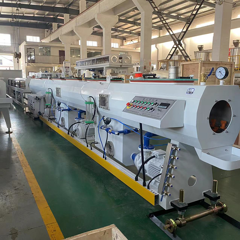 PE50-250管材生产线 塑料管材生产设备 pe两层三层管材挤出机