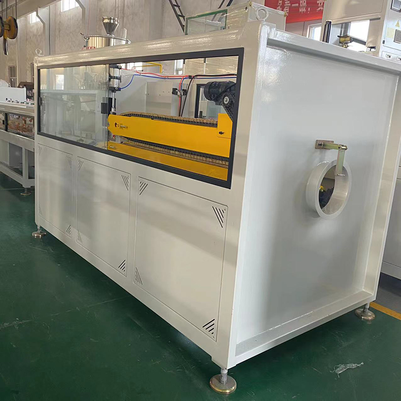 PE50-250管材生产线 塑料管材生产设备 pe两层三层管材挤出机