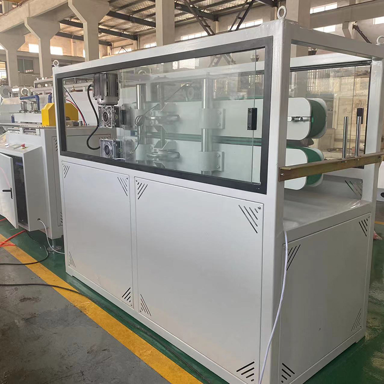 张家港PC灯管挤出机 双色LED灯管生产线 单螺杆挤出机灯管生产设备