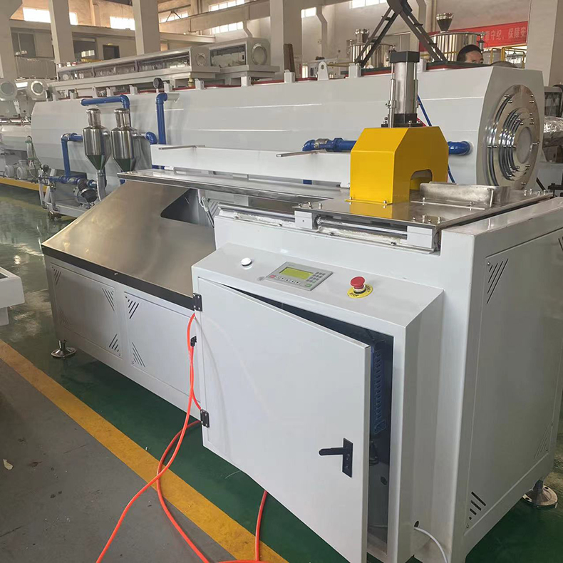 张家港PC灯管挤出机 双色LED灯管生产线 单螺杆挤出机灯管生产设备